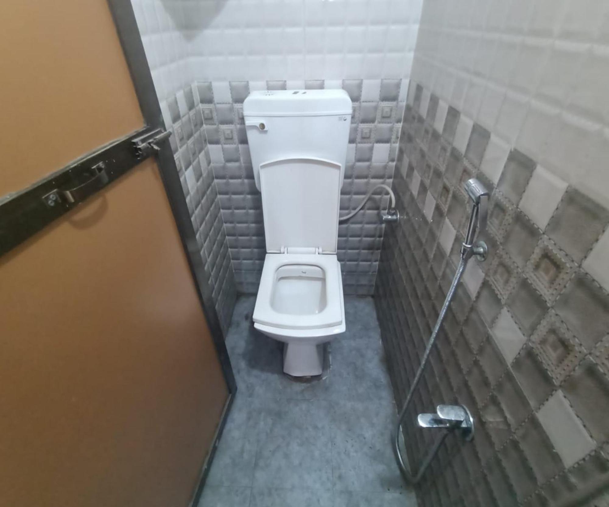 Hotel Om Sai ナビムンバイ エクステリア 写真