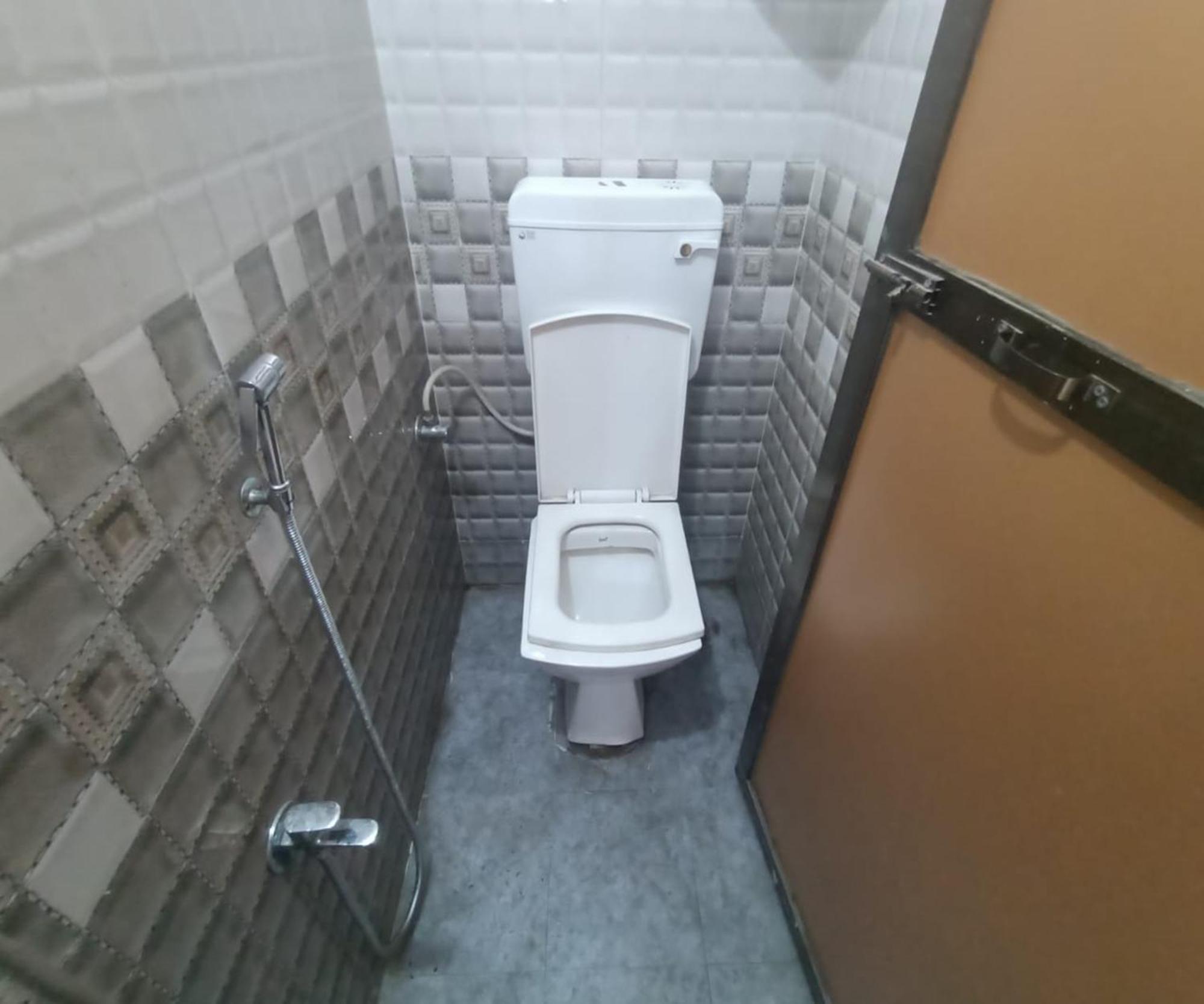 Hotel Om Sai ナビムンバイ エクステリア 写真